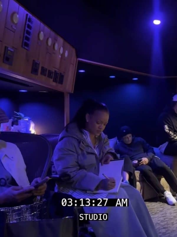 Rihanna in studio Sparks ‘R9’ speculation 