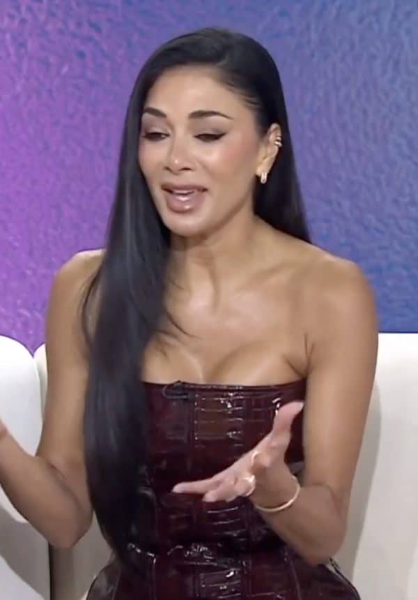 Nicole Scherzinger Hilariously Trolls Herself After Freezing When Asked About Missing Pussycat Dolls Members