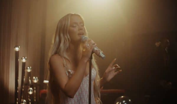 Zara Larsson Shines with 'Midnight Sun' on Spotify Live Room