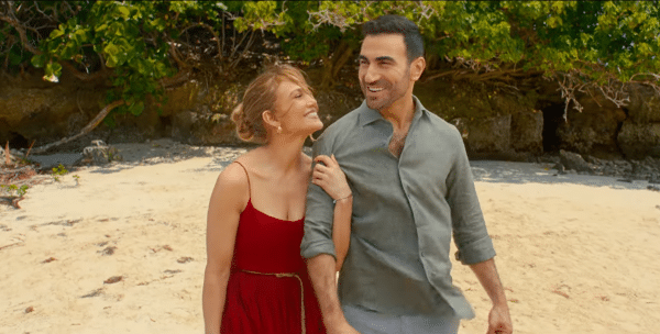 Jennifer Lopez Brett Goldstein Office Romance