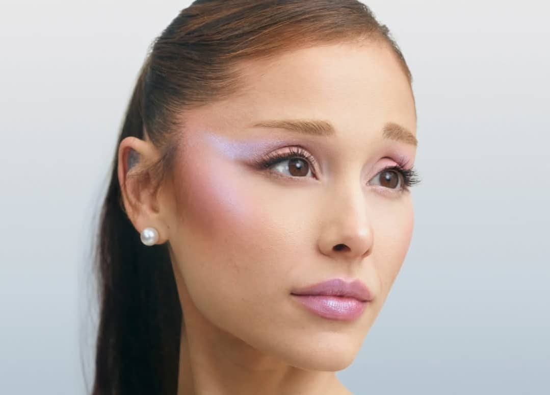 Ariana Grande Returns to the Studio in New Video, Fans Erupt in Excitement for 8th Album