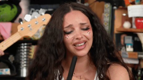 Watch: JADE Brings Theatrics & Soaring Vocals to Tiny Desk Performance