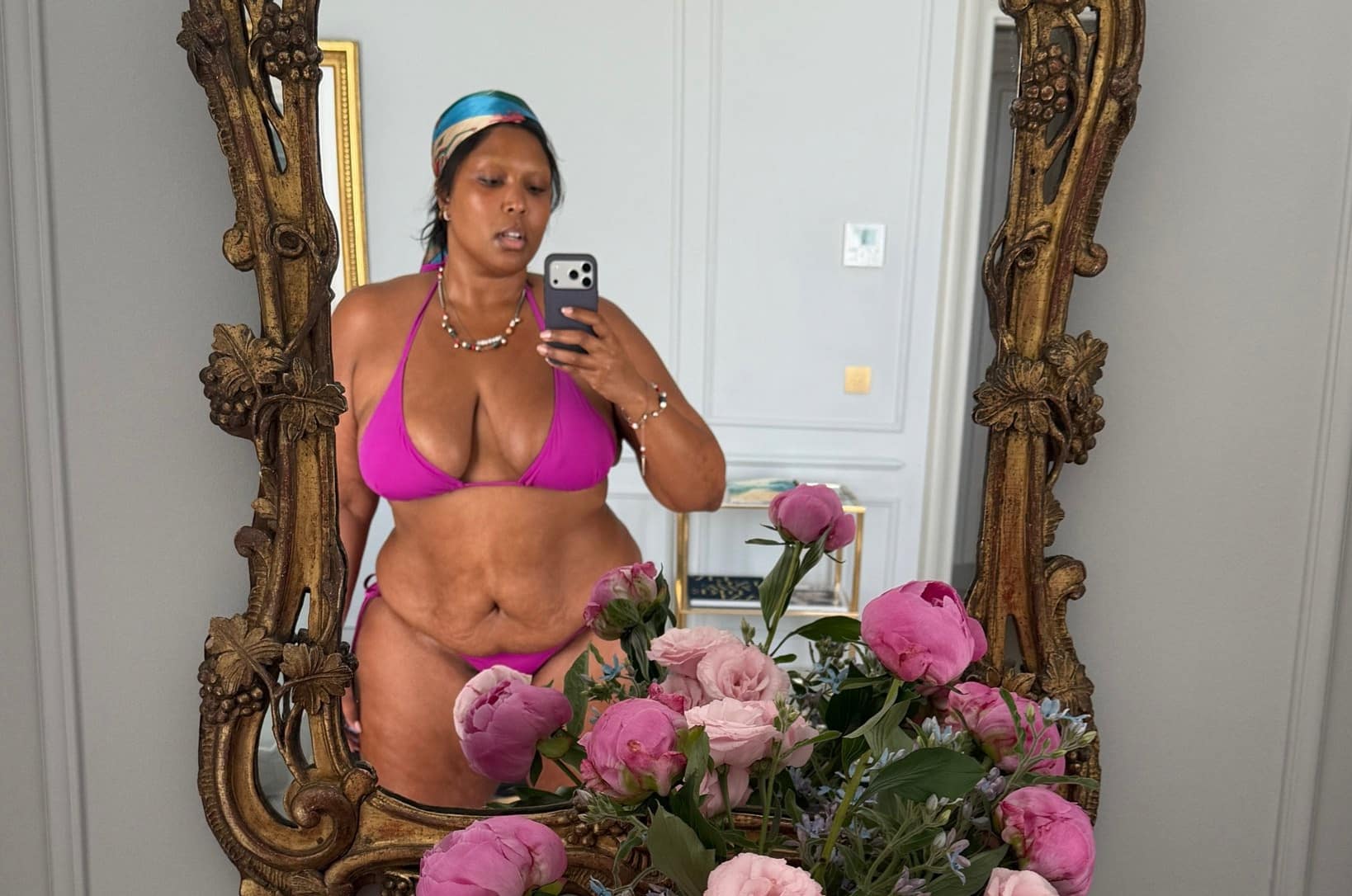 Lizzo Bares All in Revealing Bikini, Calls for “Big Girls” to Get Their “Whole Stomach Out For Me”
