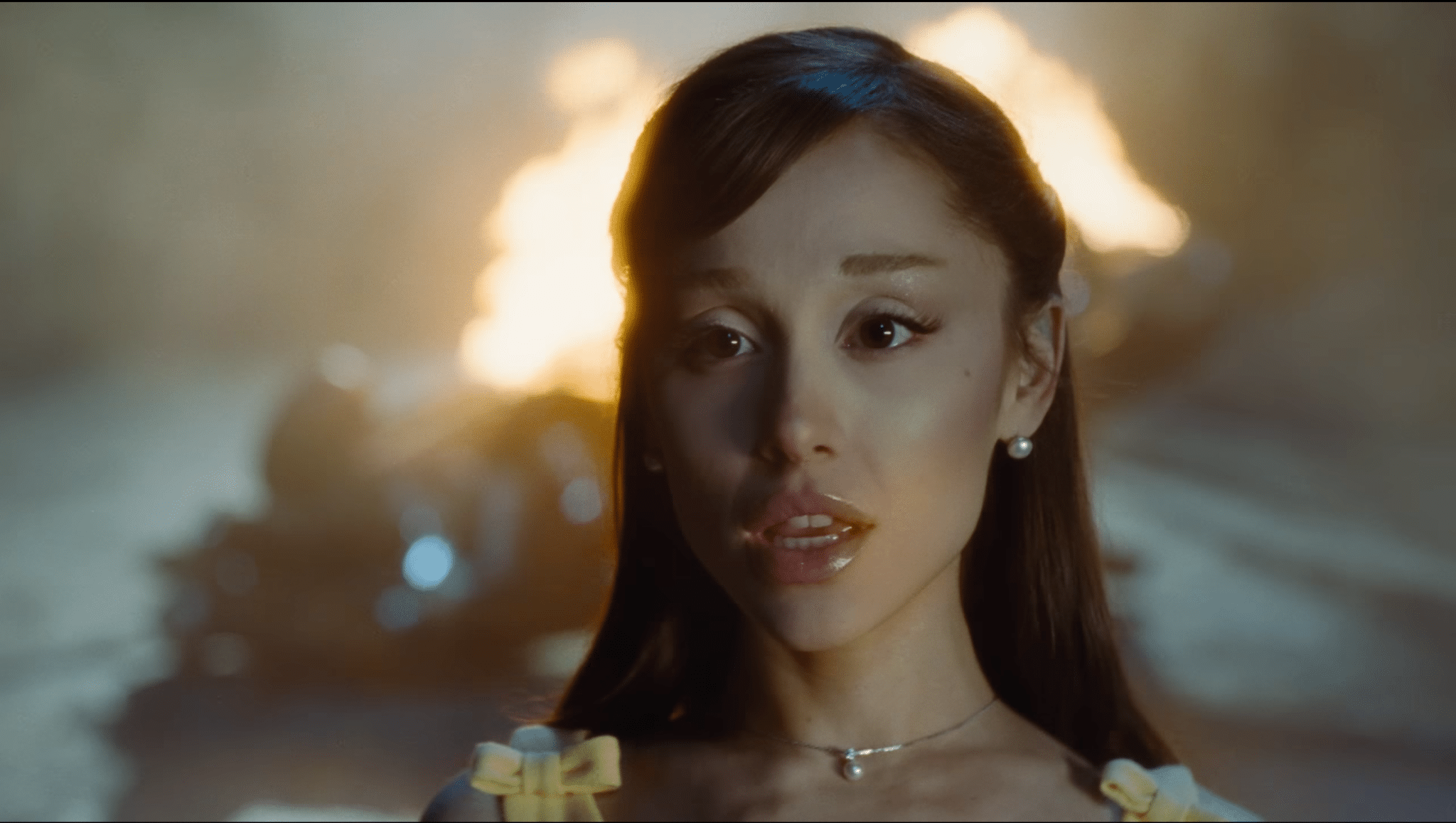 New Video: Ariana Grande – ‘hate that i made you love me’