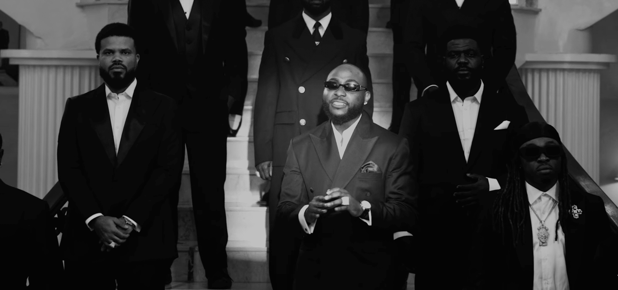 New Video: Davido (featuring JAZZWRLD & GL_CeeJay) – ‘I Know Who I Be’