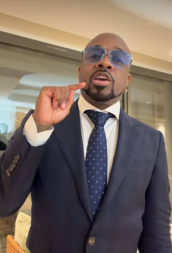 Jermaine Dupri Urges BET To Organize Special Tribute At The BET Awards For Clive Davis Following His Passing