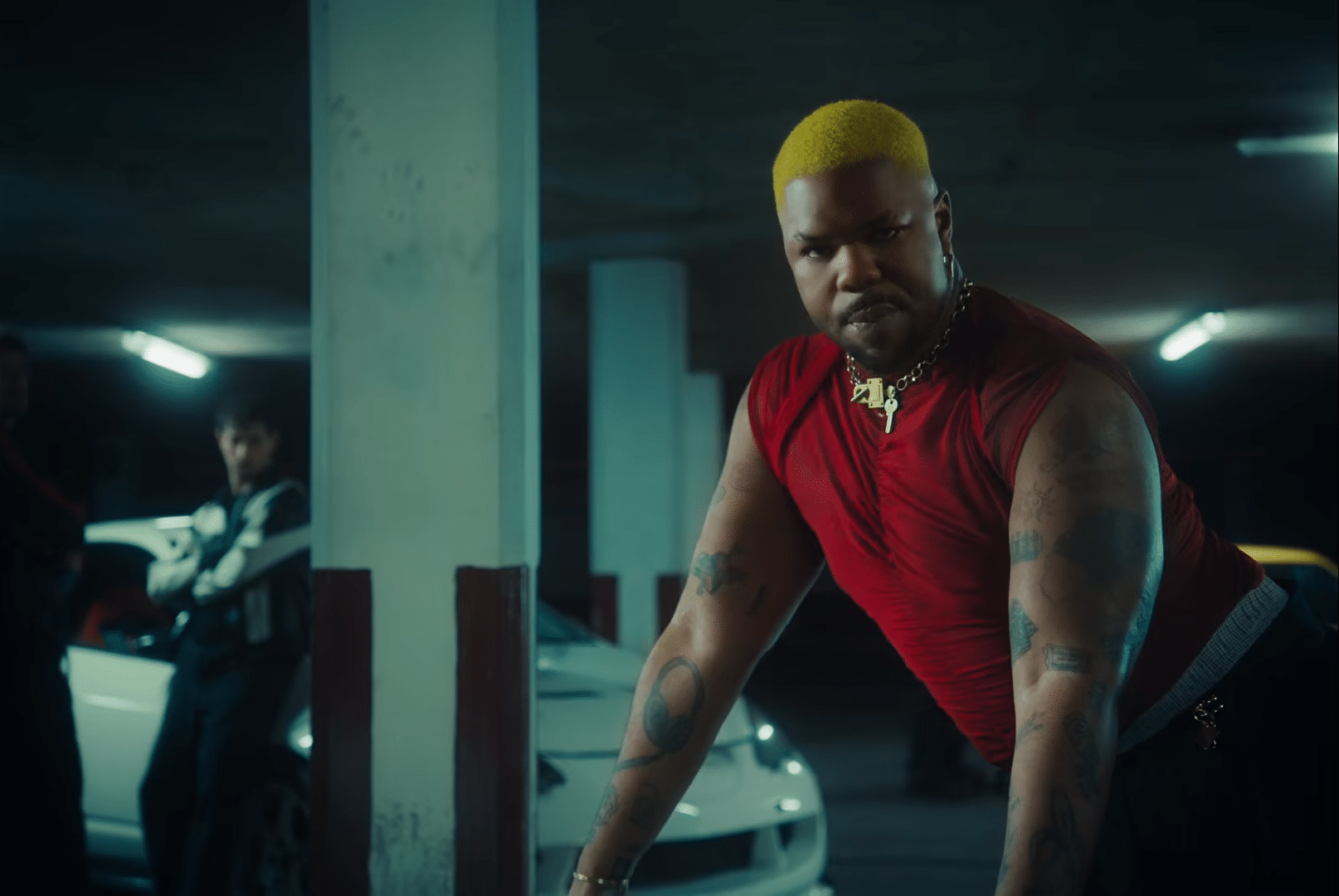 MNEK Drops ‘REVERSE!!’ Video, Announces New Album ‘BULLDOZER!!’