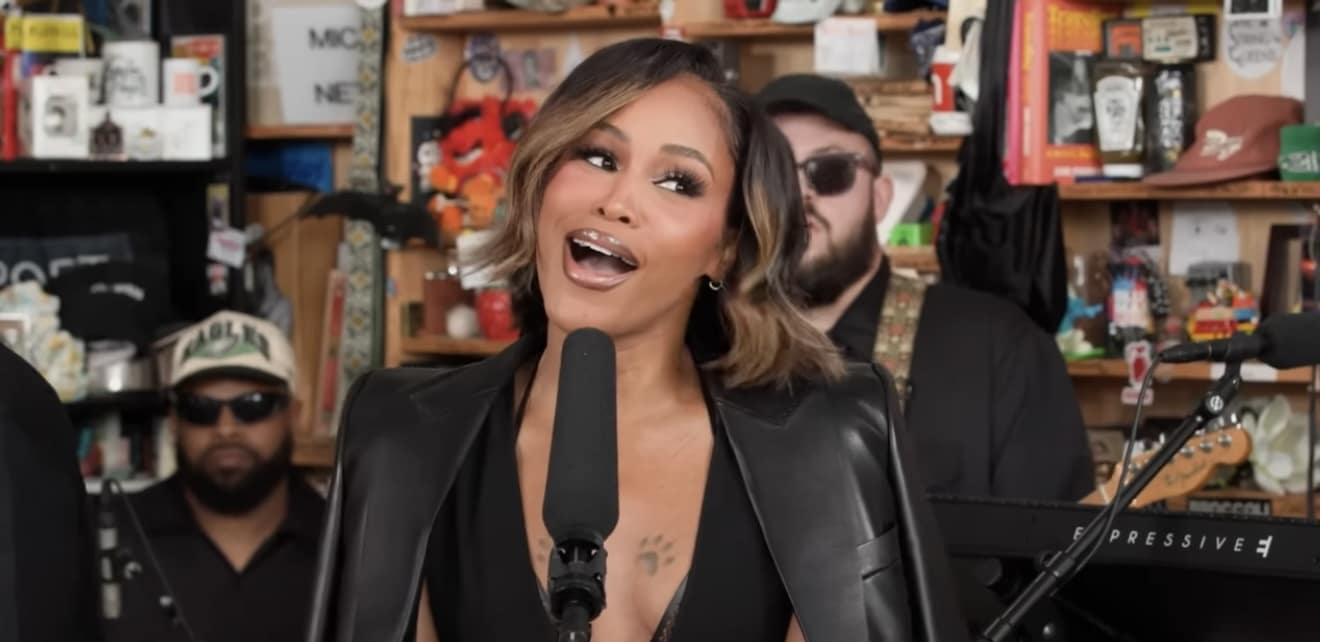 Watch: Eve Blazes NPR’s Tiny Desk with Hits ‘Let Me Blow Ya Mind’, ‘Gangsta Lovin”, ‘Tambourine’, & More