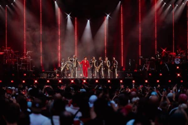 Exclusive Review: Bruno Mars Wows Wembley at ’The Romanic Tour’