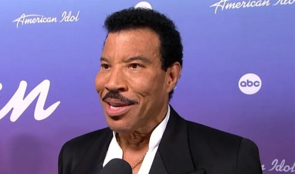Lionel Richie Hospitalized for THIRD Time in 3 Months with Heart Issues / 3 Shows Canceled