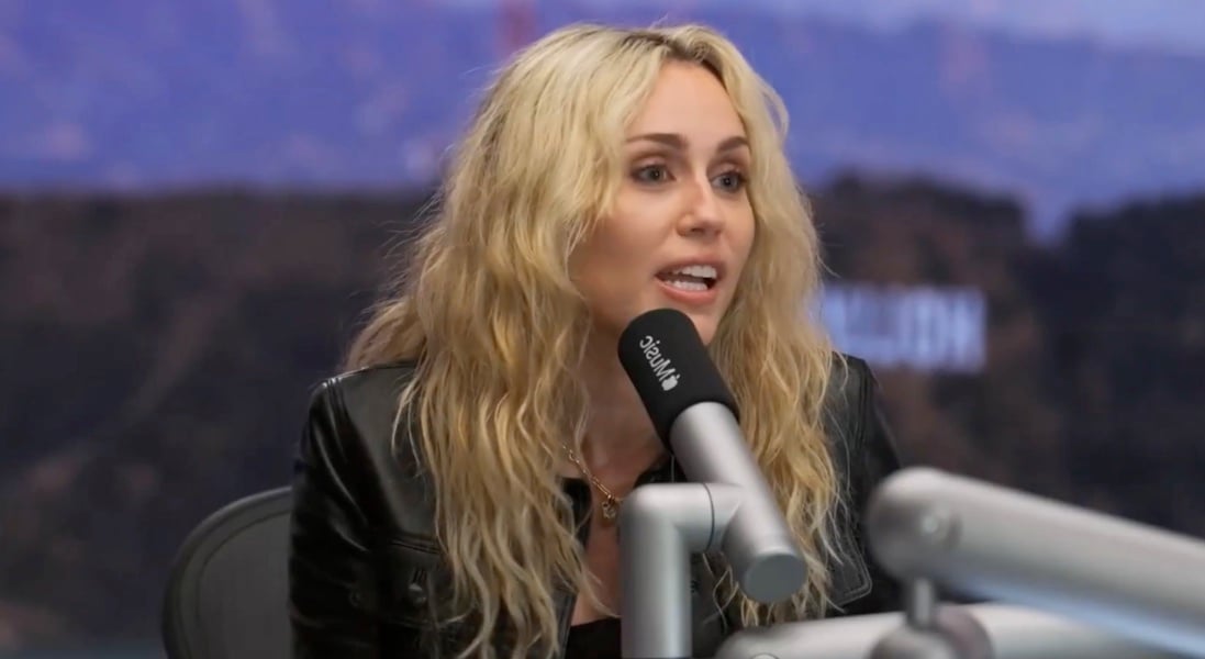 Miley Cyrus on Not Touring: “People Will Come to Me… My Calculations Are Correct”