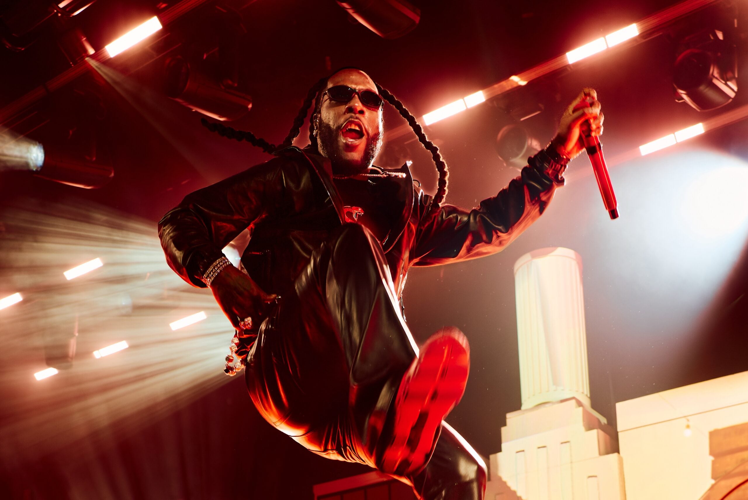 Exclusive: Burna Boy BLAZES With Epic Set at London’s Apple Music Hall