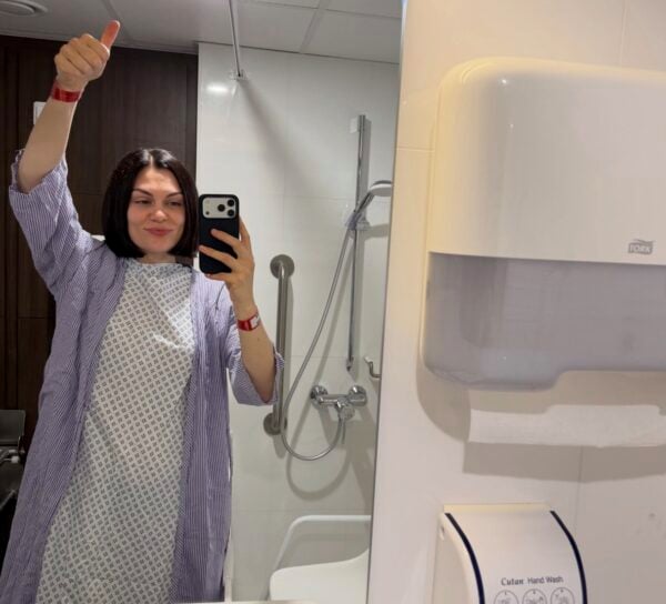 Jessie J Shares Recovery Photos After Second Reconstruction Surgery