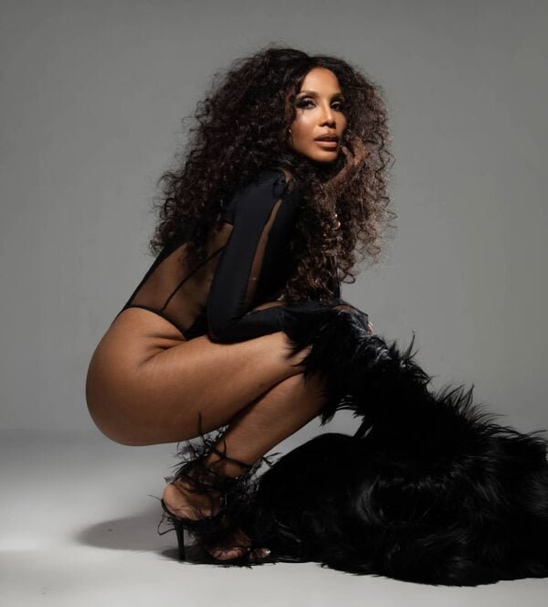 Toni Braxton Proudly Embraces "Every Wrinkle" at 59